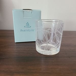 NOS NIB PartyLite Circles Frosted White Glass Spiral Design Votive Candle Holder